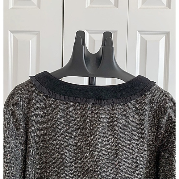 AVENUE Herringbone Salt / Pepper 3/4 Sleeve Jacket - Picture 4 of 8